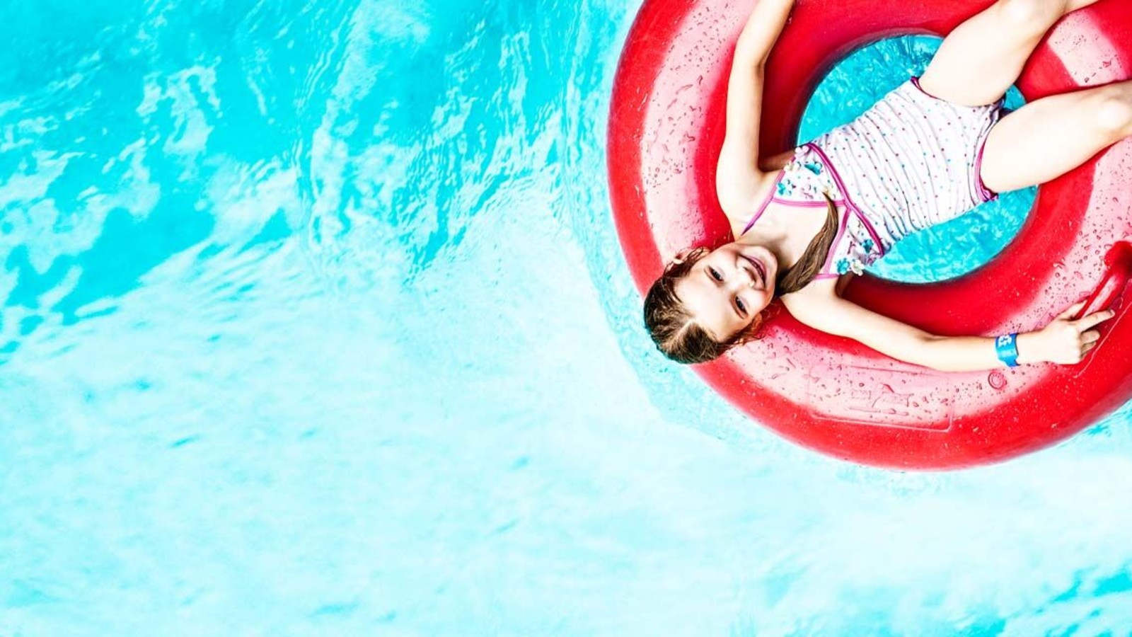 Lalandia pige i badering