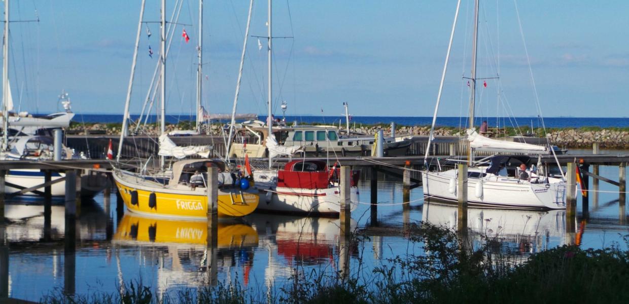 Vejrø Havn