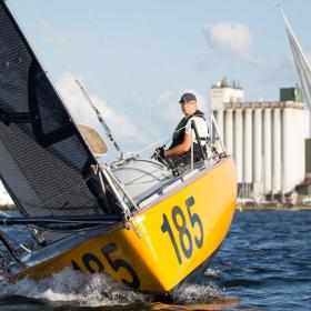 Vegvisir Race båd